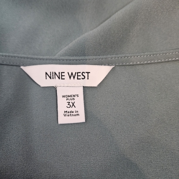 NWT Nine West Dusty‎ Teal V-Neck Chiffon Sleeveless Blouse Size 3X Women's - Picture 7 of 8